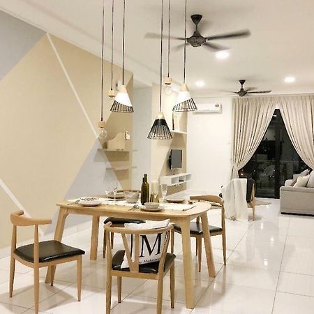 Johor Bahru Paradigm Leplatino Homestay Eksteriør bilde